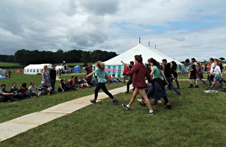 460x300-police-vs-protesters