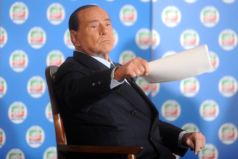 Italiano: Silvio Berlusconi al Grand Hotel Trento per la campagna elettorale delle elezioni provinciali. Credit: Niccolò Caranti